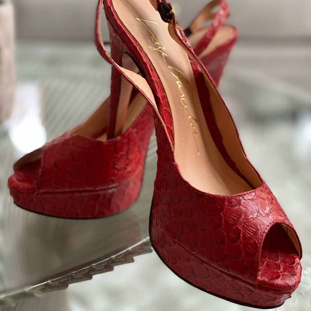Red Shoes - size 6